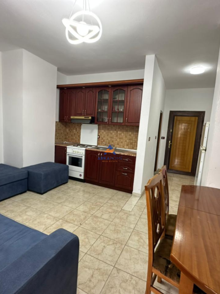 Durres, shitet apartament 1+1+Ballkon Kati 7, 55 m² 65.000 € (NDODHET PRANE PLAZH ILIRIA DURRES)