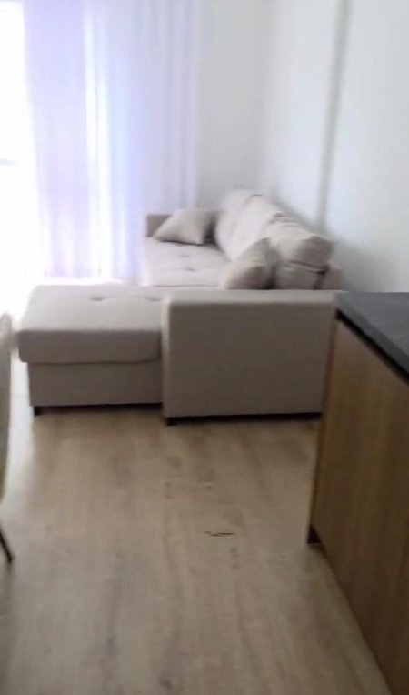 Tirane, jepet me qera apartament 2+1+Ballkon Kati 2, 90 m² 500 € 