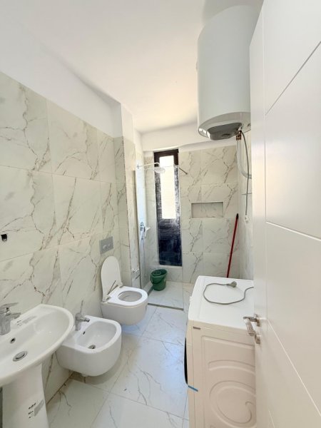 Vlore, shitet 2+1+Aneks+Ballkon , 106 m² (Orikum)