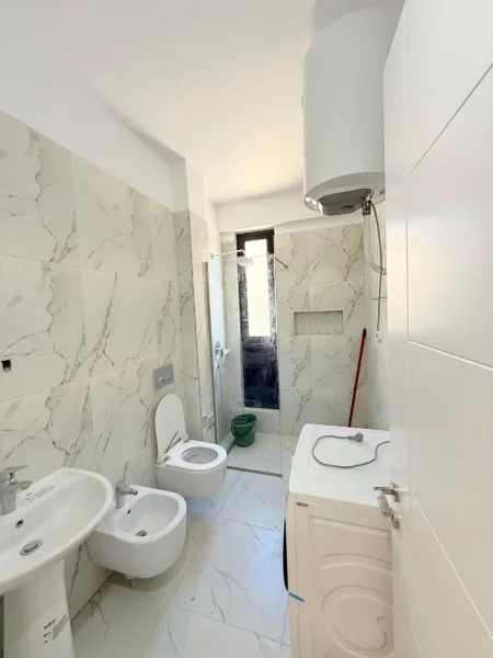 Vlore, shitet 2+1+Aneks+Ballkon , 106 m² (Orikum)