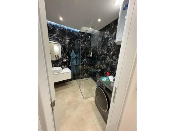 Tirane, shitet apartament Kati 2, 109 m² 245.000 € (Korrekt Construksion , Kodra e Diellit)