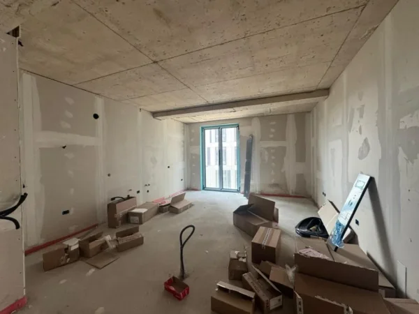 Tirane, shitet apartament 3+1+Aneks+Ballkon Kati 3, 109 m² 200.000 € (KOMPLEKSI GOLDEN GATE)