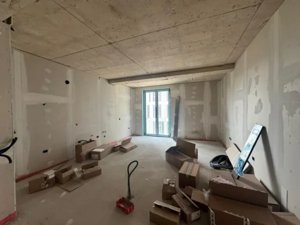 Tirane, shitet apartament 3+1+Aneks+Ballkon Kati 3, 109 m² 200.000 € (KOMPLEKSI GOLDEN GATE)