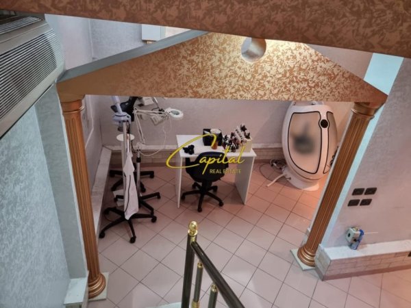 Tirane, jepet me qera ambjent biznesi Kati 0, 130 m² 1.000 € (RRUGA E DURRESIT)