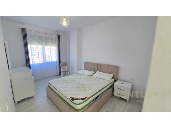 Tirane, jepet me qera apartament 2+1 Kati 7, 102 m² 750 € (Don Bosko)