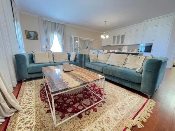 Tirane, shitet apartament Kati 2, 108 m² 260.000 € (LIQENI I THATE)