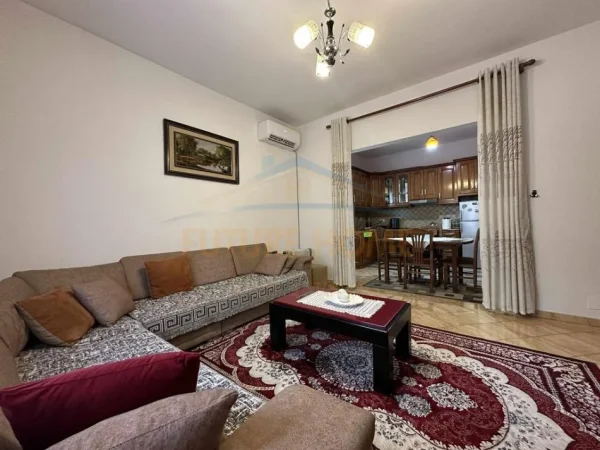 Tirane, shitet Kati 1, 133 m² 500.000 € (UNAZA E RE)