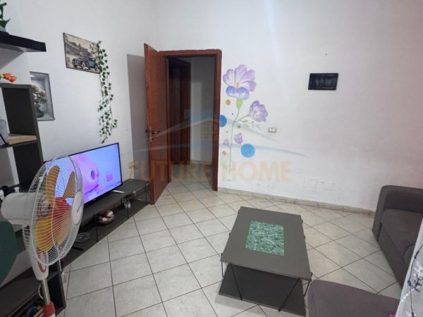 Tirane, shitet apartament Kati 7, 62 m² 87.000 € (KOMBINAT)