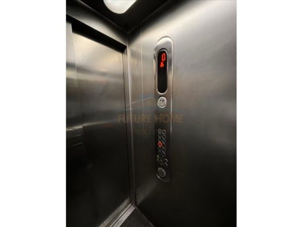 Tirane, shitet apartament Kati 3, 80 m² 360.000 € (Rruga Mustafa Matohiti