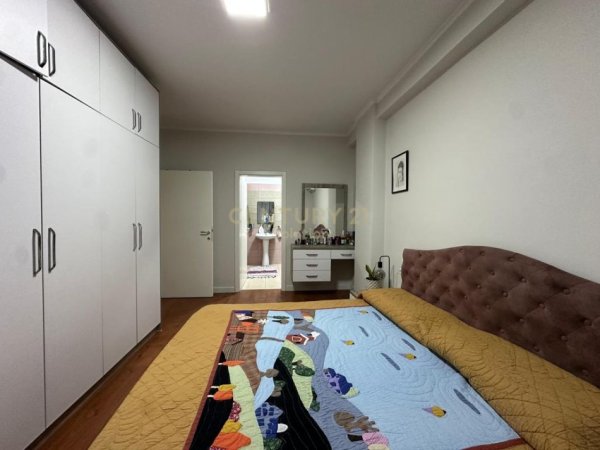 Tirane, jepet me qera apartament 2+1+Aneks+Ballkon Kati 0, 110 m² 600 € (Kopeshti Botanik)