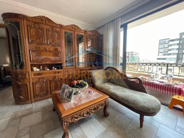 Tirane, shitet apartament Kati 5, 155 m² 160.000 € (ALI DEMI)