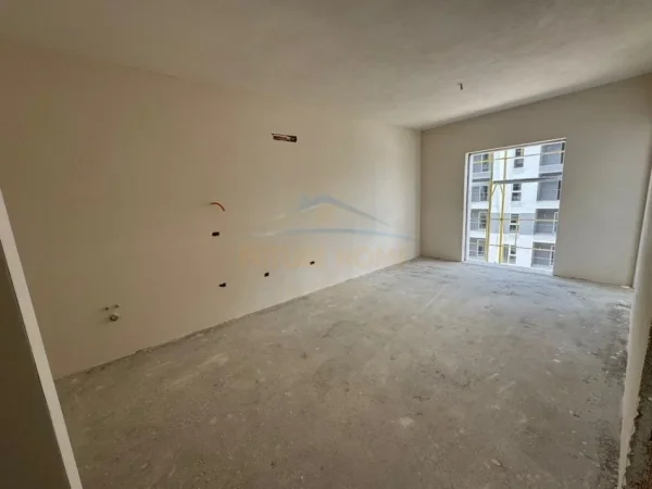 Tirane, shitet apartament Kati 5, 60 m² 81.000 € (DOGANA)