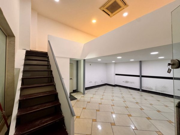 Tirane, shitet zyre Kati 1, 36 m² 160.000 € (GALERIA 17 NENTORI)