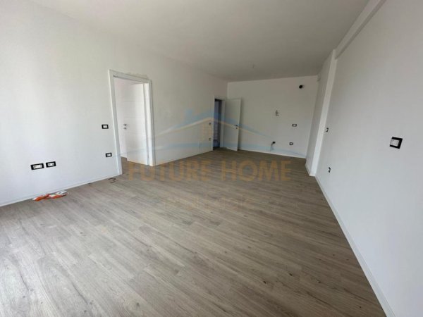 Tirane, shitet apartament Kati 3, 107 m² 183.260 € (JORDAN MISJA)