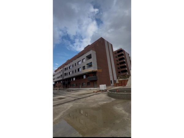 Tirane, shitet apartament Kati 1, 78 m² 114.150 € (RRUGA E ELBASANIT)