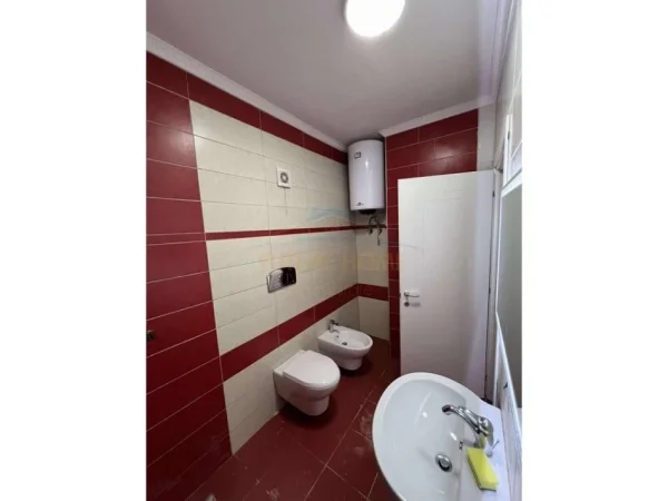 Tirane, shitet apartament Kati 9, 65 m² 86.000 € (MISTO MAME)