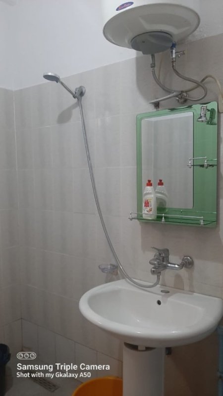 Tirane, jepet me qera apartament 2+1 Kati 2, 100 m² 450 € (5 maj)