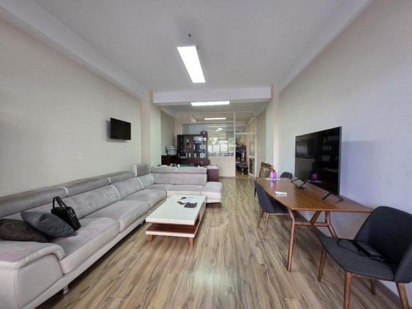 Tirane, shitet ambjent biznesi Kati 2, 631 m² 1.744.000 € (Unaza e Re)