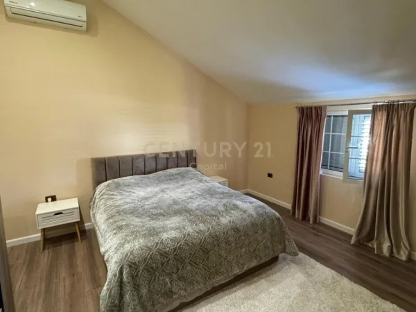 Tirane, shitet Vile 3 Katshe Kati 3, 357 m² 530.000 € (Babrru)