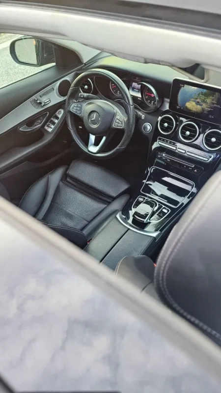 Tirane, shes makine C Class Nafte, gri metalizato automatik Klima 125.000 km 14.900 €