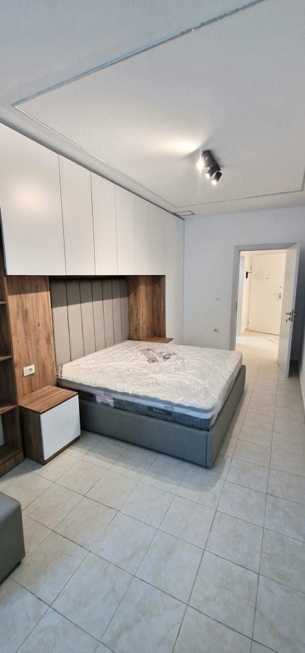 Durres, jepet me qera nga Pronari, pa-komision apartament 1+1 Kati 2, 65 m² 600 € (Rruga Taulantia, 27 Kateshi, Durres)