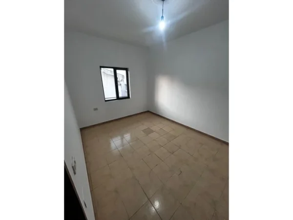 Tirane, shitet Kati 2, 150 m² 205.000 € (SELITE)