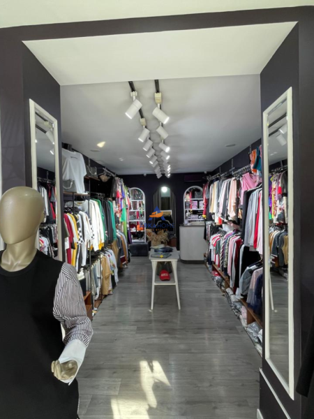 Tirane, shitet dyqan Kati 0, 45 m² (RRUGA MUHAMET GJOLLESHA AFER VASIL SHANTO)