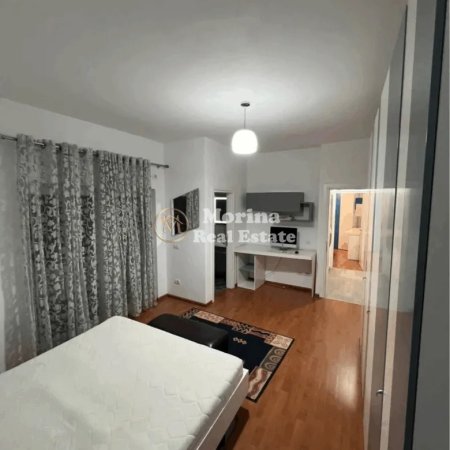 Tirane, jepet me qera apartament 2+1 Kati 3, 100 m² 470 € (Sauk i Ri)