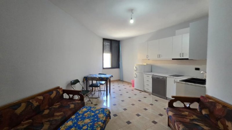 Tirane, jepet me qera apartament 2+1+Aneks Kati 2, 120 m²