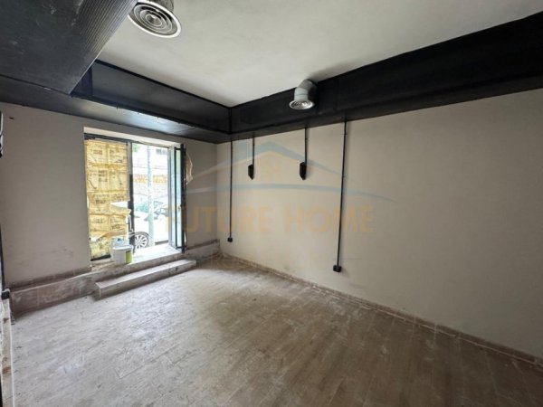 Tirane, shitet apartament Kati 1, 86 m² 185.000 € (VASIL SHANTO)