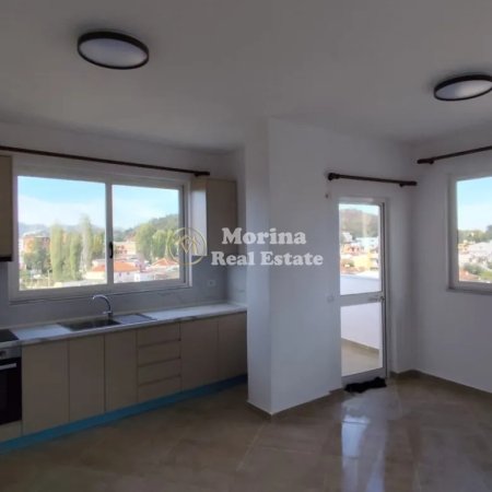 Tirane, jepet me qera apartament 2+1+Ballkon Kati 4, 96 m² 450 € (Rruga Besim Alla, Yzberisht)