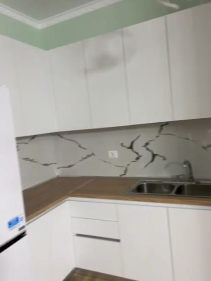 🏠*Jepet me Qera Apartament 2+1+Parkim, afer Myslym Shyrit, e pabanuar me pare*