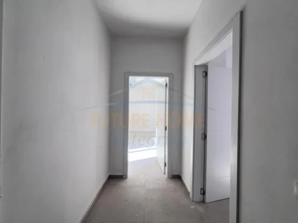 Tirane, shitet apartament Kati 5, 70 m² 93.500 € (PASKUQAN)