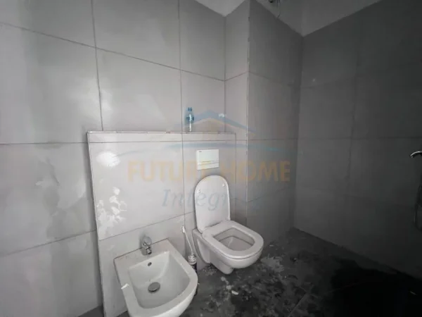 Tirane, shitet apartament Kati 5, 70 m² 93.500 € (PASKUQAN)