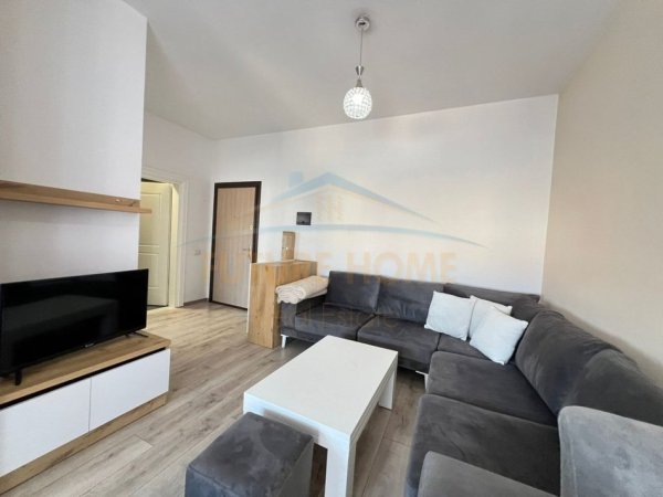 Tirane, shitet apartament Kati 7, 39 m² 90.000 € (UNAZA E RE)