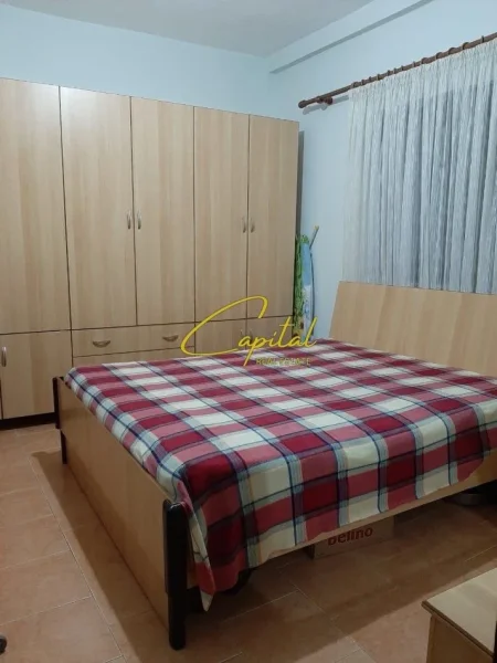 Tirane, jepet me qera apartament 2+1 Kati 2, 100 m² 450 € (5 MAJI)
