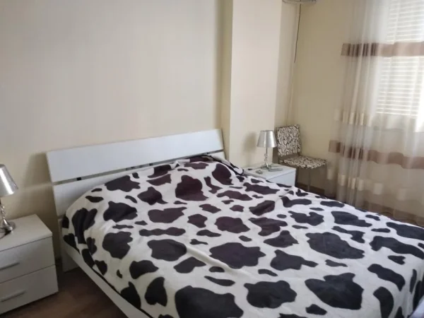 APARTAMENT 2+1+2 ME QIRA  850 € (Kodra e Diellit)