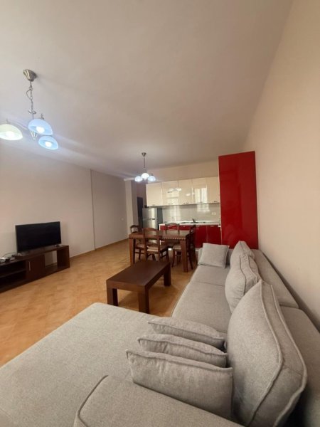 Tirane, jepet me qera apartament 2+1+Ballkon Kati 7, 113 m² 620 € (Jordan Misja)