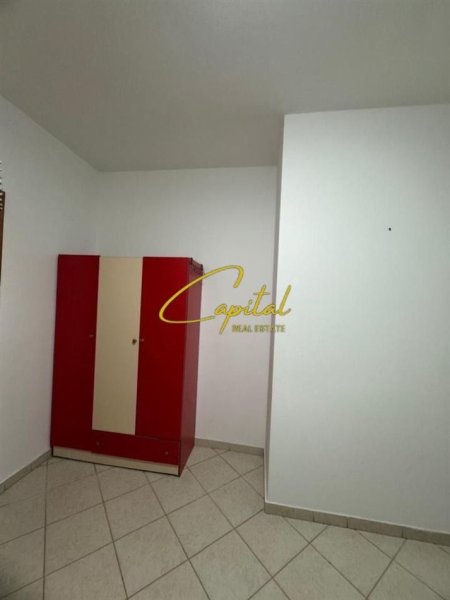 Tirane, jepet me qera apartament 2+1 Kati 8, 110 m² 500 € (ASTIR)