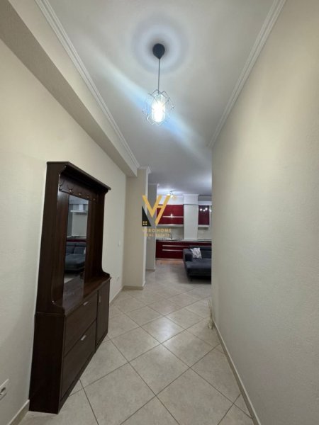 Tirane, jepet me qera apartament 2+1+Ballkon Kati 3, 100 m² 600 € (KODRA E DIELLIT, ELEONORA)