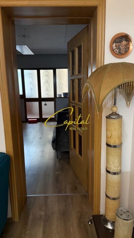 Tirane, jepet me qera apartament 1+1 Kati 0, 80 m² 650 € (ISH EKSPOZITA)