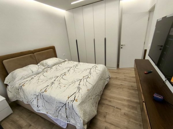 Tirane, shitet apartament 1+1+Aneks Kati 5, 65 m² 165.000 € (Zallit)