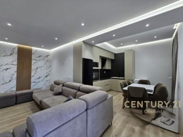 Tirane, jepet me qera apartament 2+1+Aneks+Ballkon Kati 1, 127 m² 700 € (Selite)