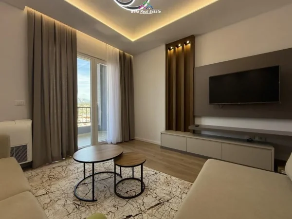 Tirane, jepet me qera apartament 2+1+Ballkon Kati 7, 86 m² 650 € (5 Maji)