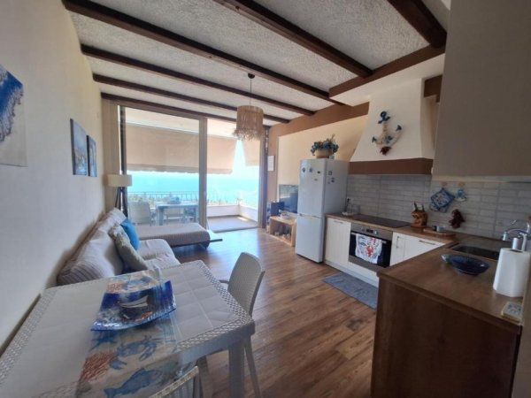 Dhermi - Palase, shes apartament 2+1+Ballkon Kati 3, 86 m² 