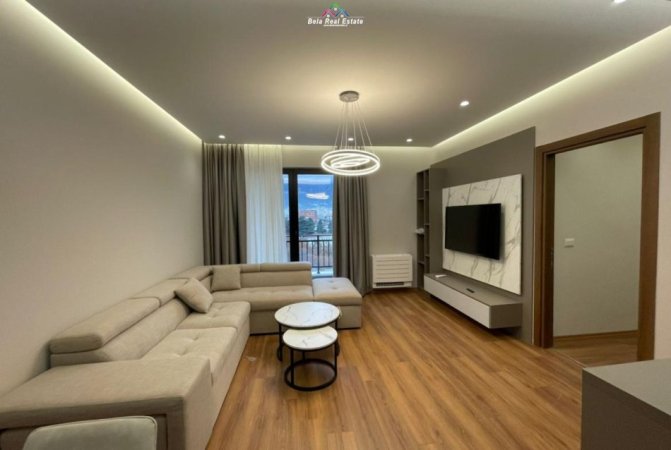 Tirane, jepet me qera apartament 2+1+Ballkon Kati 2, 110 m² 850 € (Farmacia 10)