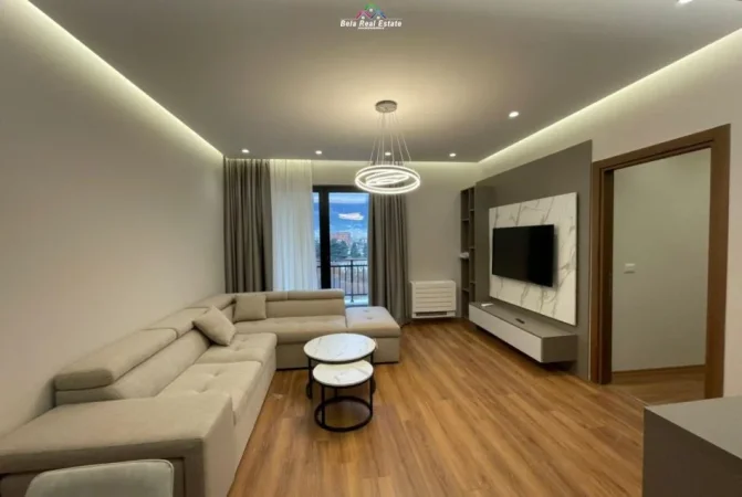 Tirane, jepet me qera apartament 2+1+Ballkon Kati 2, 110 m² 850 € (Farmacia 10)