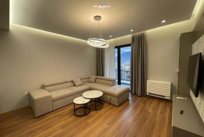 Tirane, jepet me qera apartament 2+1+Ballkon Kati 2, 110 m² 850 € (Farmacia 10)