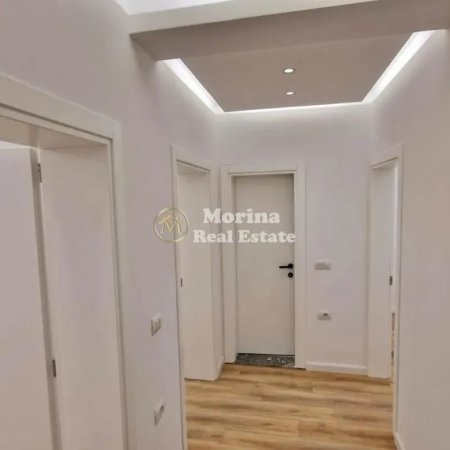 Tirane, jepet me qera ambjent biznesi Kati 3, 120 m² 900 € (Rruga e Durresit)