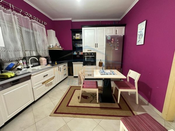 Tirane, shitet apartament Kati 2, 106 m² 135.000 € (FRESK)